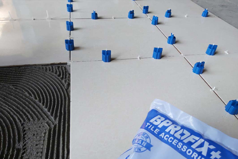 Power Screw Tile Leveler